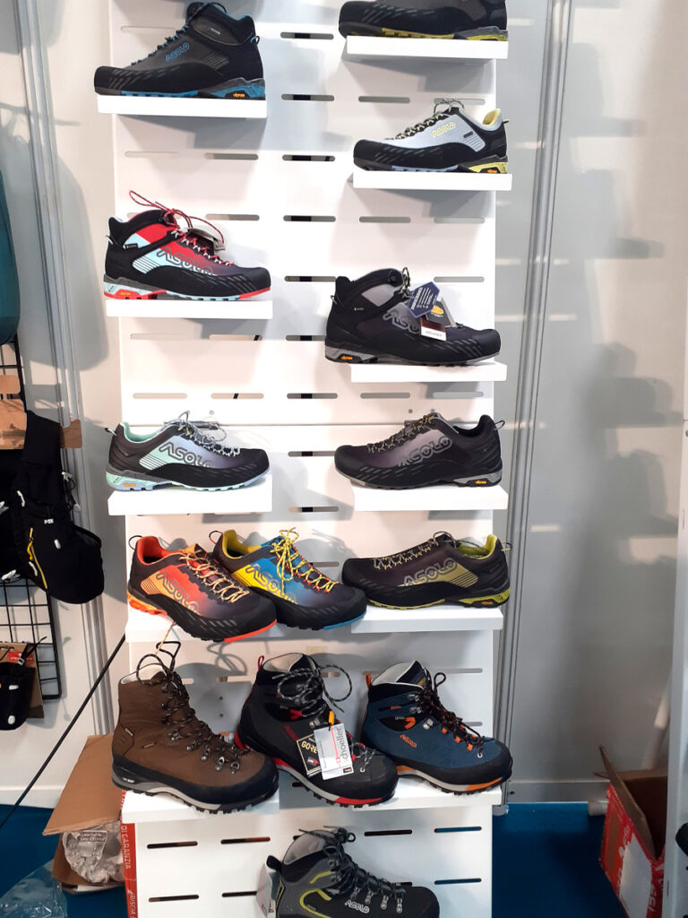 Stand chaussures Asolo